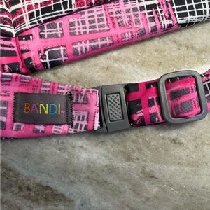 Only used once!! BANDI pocketed belt, adjustable, lightweight